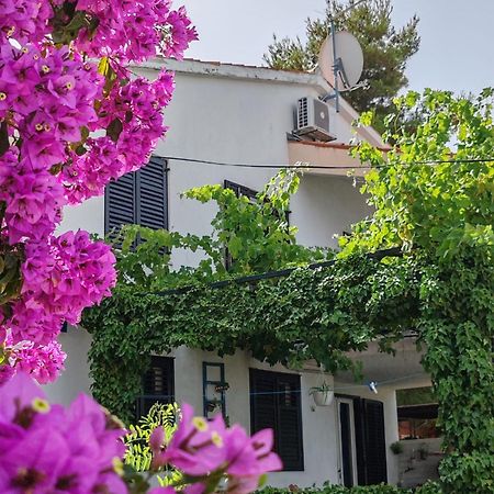 Apartments Markotic Клек Екстериор снимка