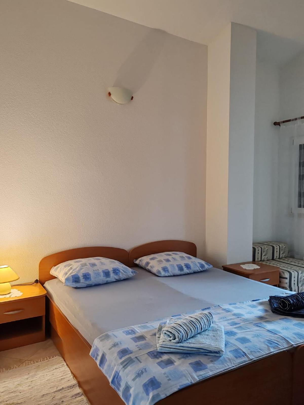Apartments Markotic Клек Екстериор снимка