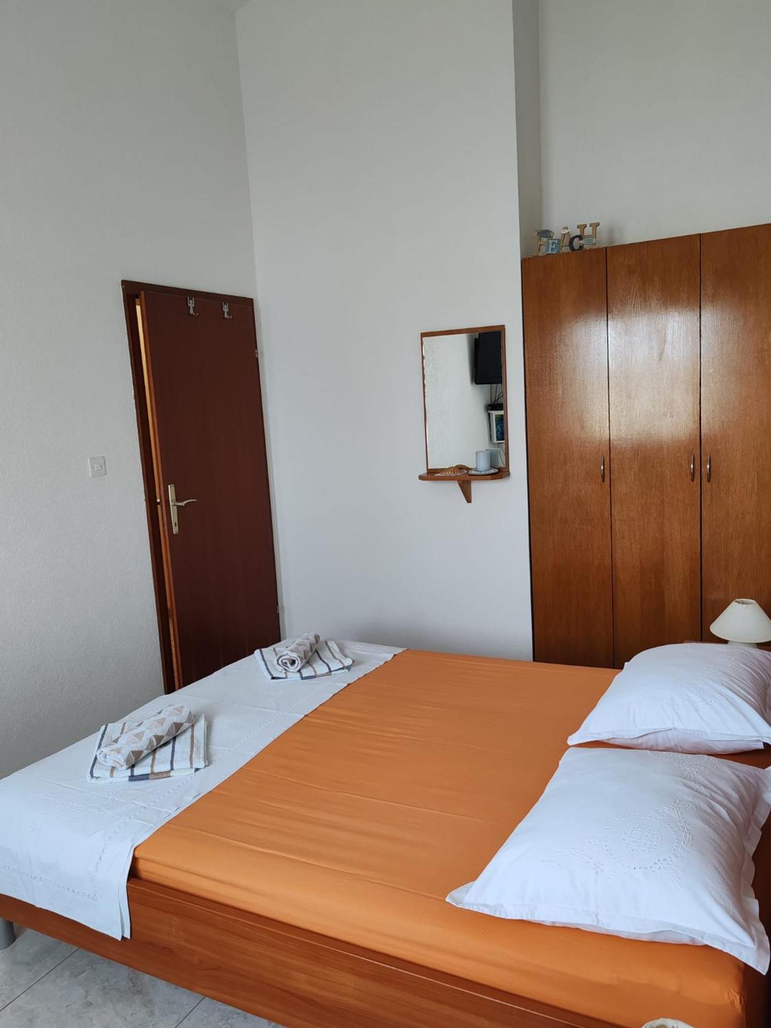 Apartments Markotic Клек Екстериор снимка
